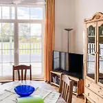 Cozy In Apartamento Hohen Wieschendorf